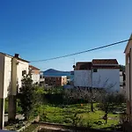 Mira Guest house