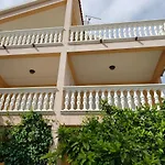 Guest house Mira Vodice
