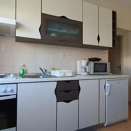 Mira Affittacamere Vodice