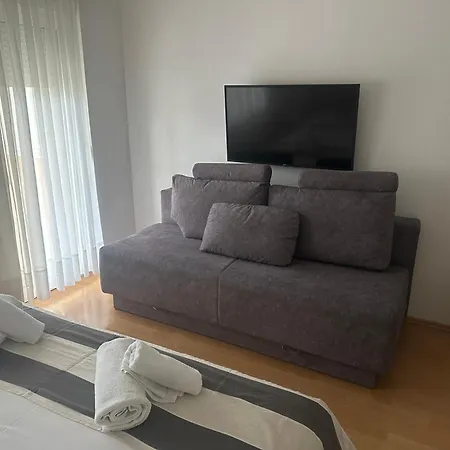 Mira Vodice