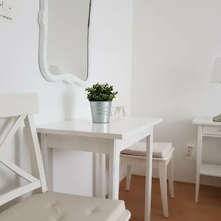Mira Guest house
