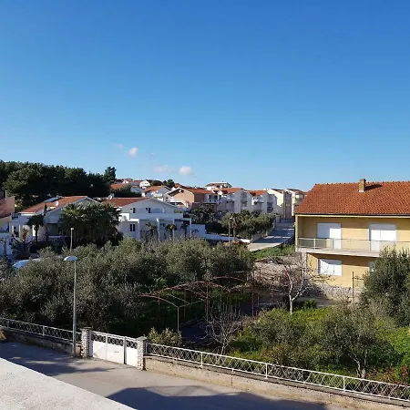 Mira Affittacamere Vodice