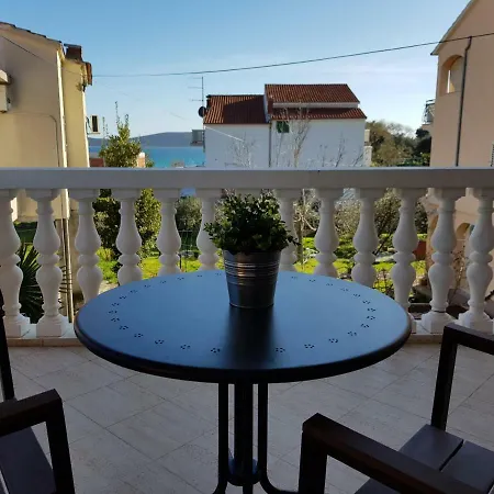 Mira Vodice