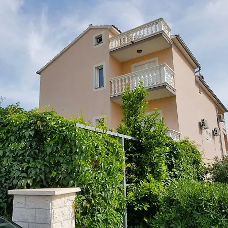 Affittacamere Mira 3*