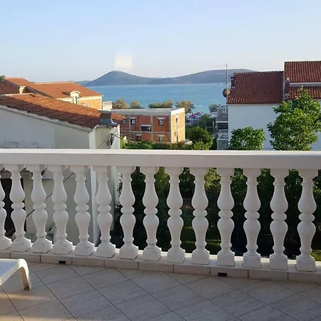 Mira Affittacamere Vodice