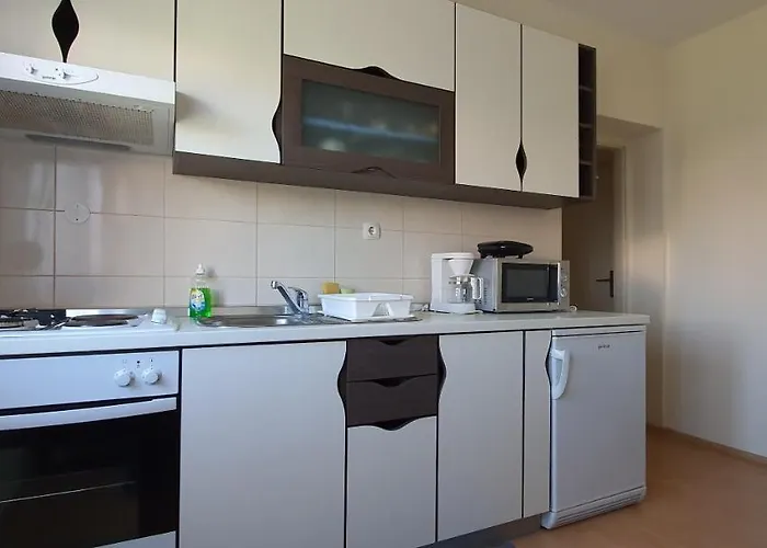 Mira Affittacamere Vodice