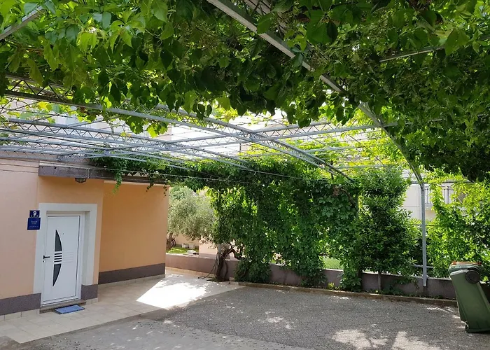 Mira Gasthuis Vodice